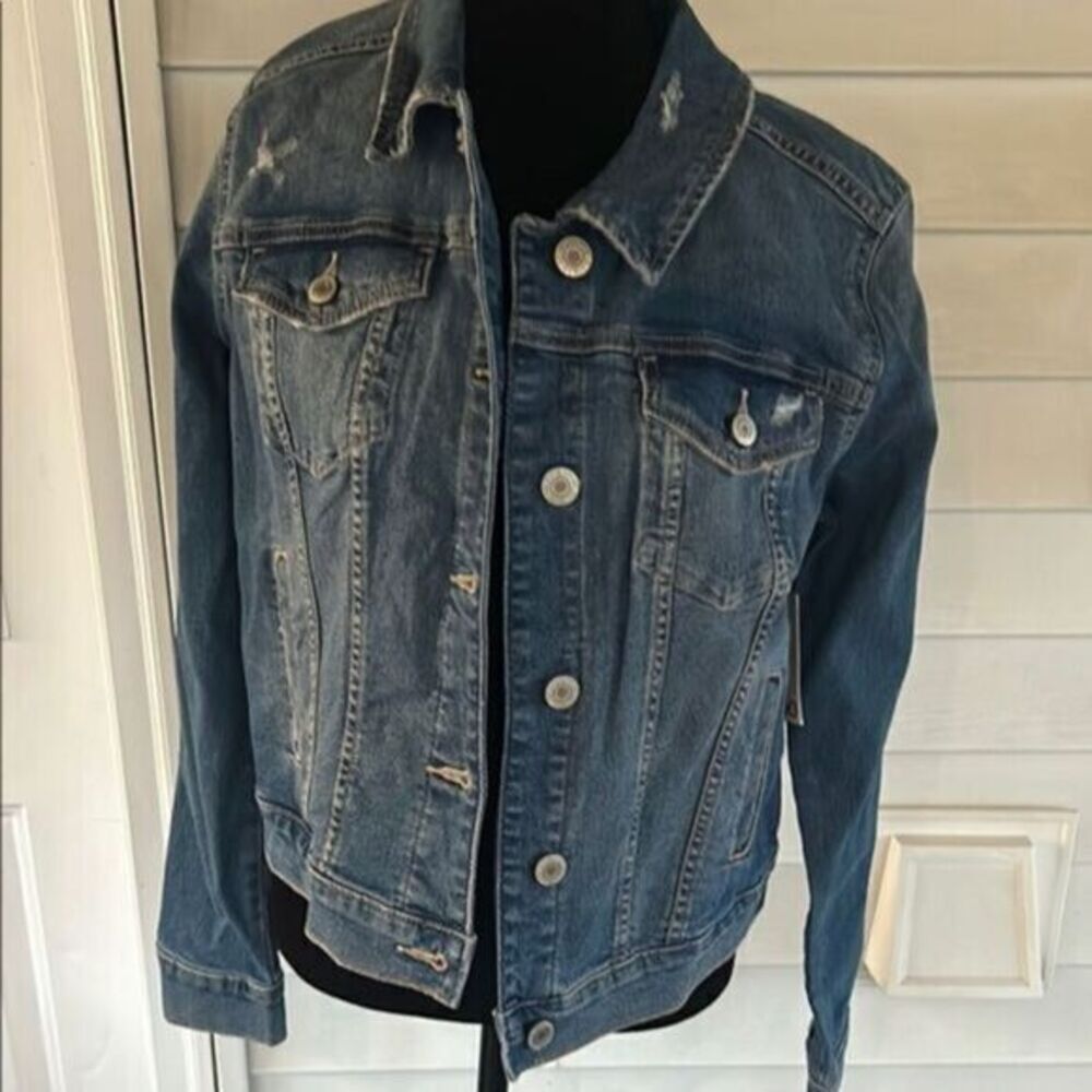 NWT SO Essential Denim Jacket Medium   E